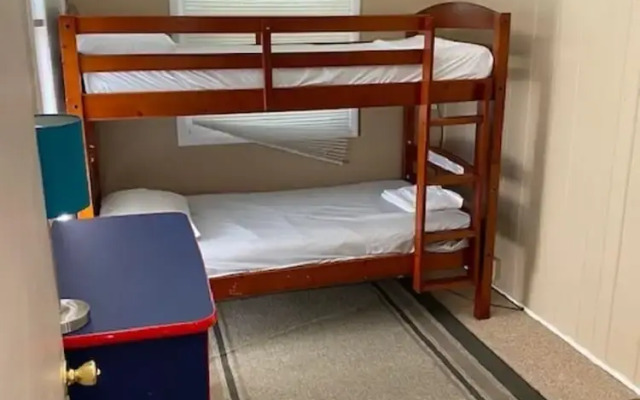 Aloha Beach Club Resort