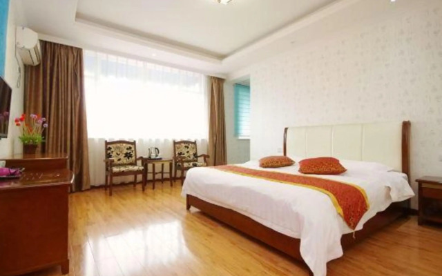Leyijia Hotel