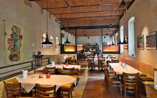 Hotel Fabrik