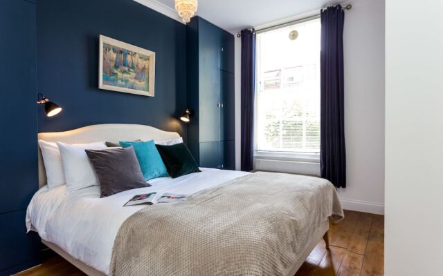 Stylish Notting Hill apartment for 2-4
