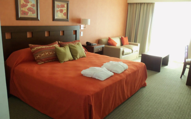 Howard Johnson Trenque Lauquen