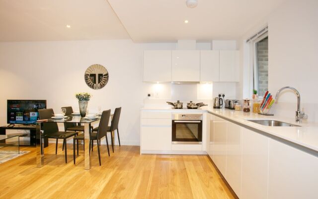 CDP Apartments Britannia Suite 2