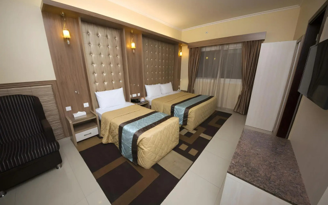 Naif Fort Hotel