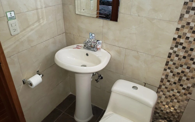 Hostal Monte Real