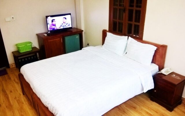 Hanoi Huong Giang Hotel