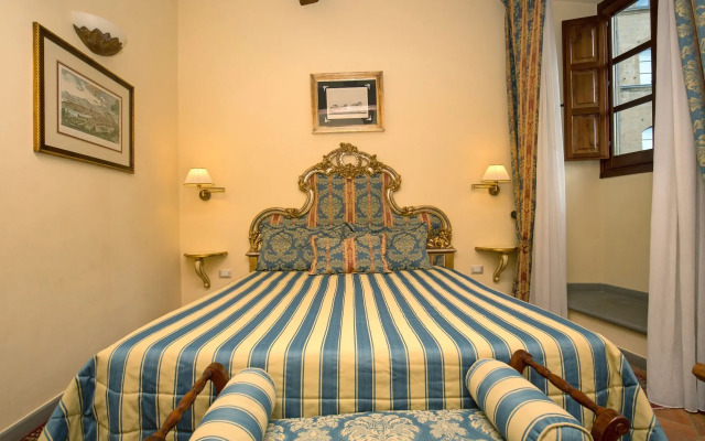 La Casa del Garbo - Luxury Rooms & Suite