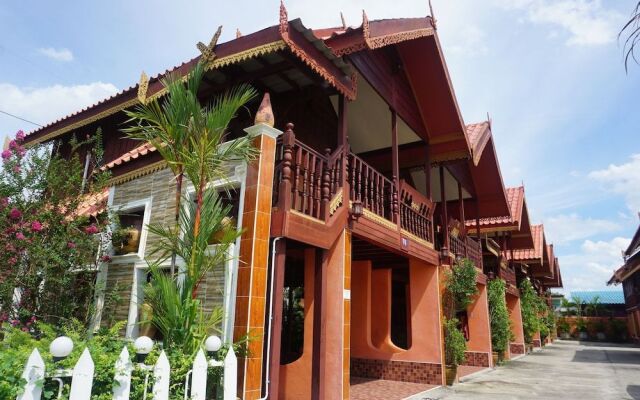 Ruean Mai Chaylay Songkhla