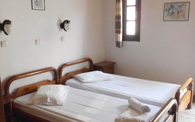 Frini Hotel