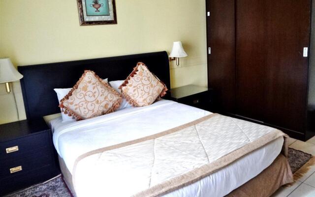 Deebaj Al Khabisi Plaza Hotel Apartments Dubai
