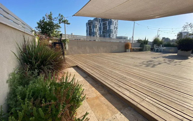 Terasa TLV