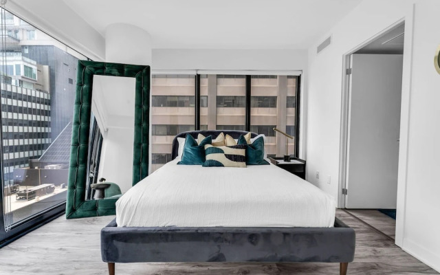 Bellair Yorkville