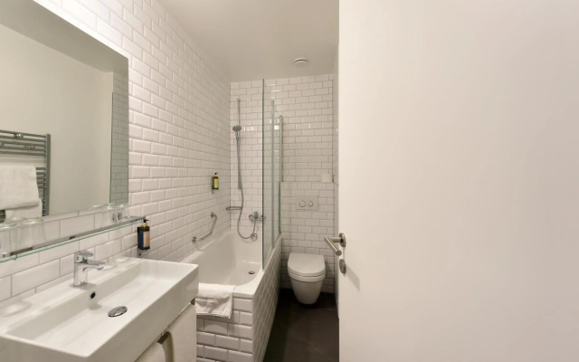 The Pax Hotel