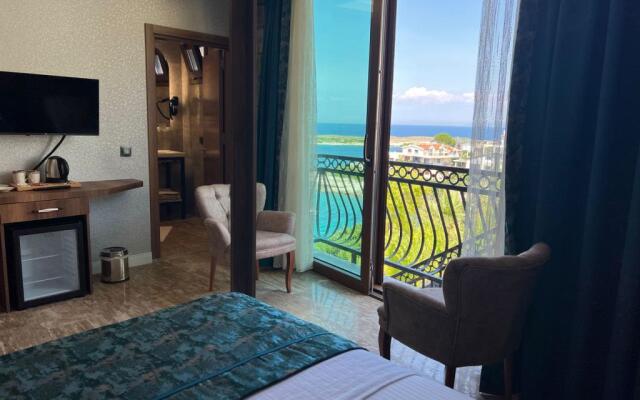 Akvaryum Butik Otel Karaburun