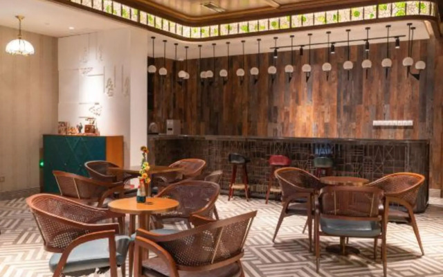 Ziye Grand Hotel - Tongxiang