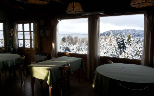 Hosteria Pajaro Azul