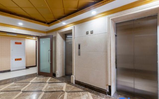 Tianxi Apartment (Xi'an City Wall Yongningmen Subway Station Branch)