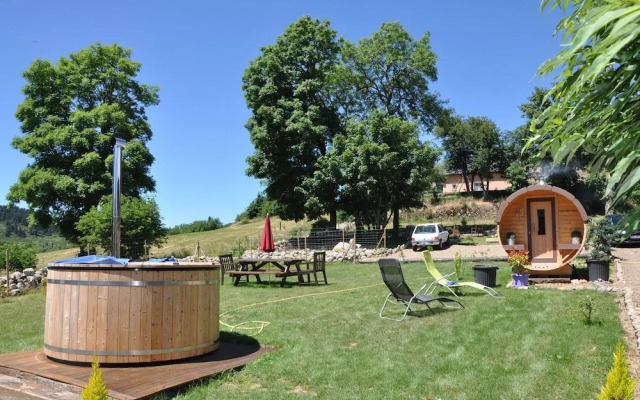 Chambres d'hôtes - La Pierre Trouée