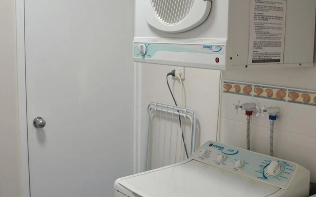 Tradewinds Apartment 4