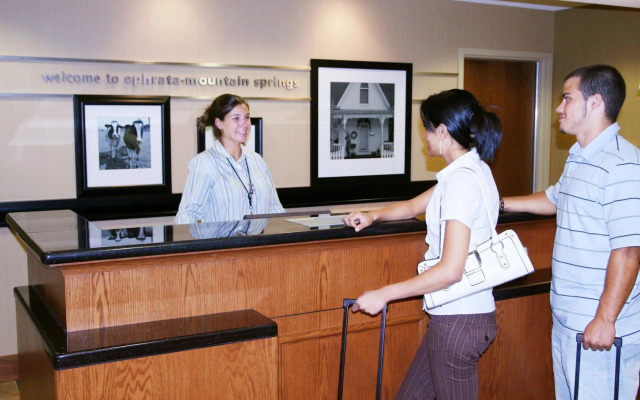 Hampton Inn & Suites Ephrata - Mountain Springs