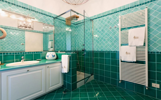 Like Home - Boutique Hotel