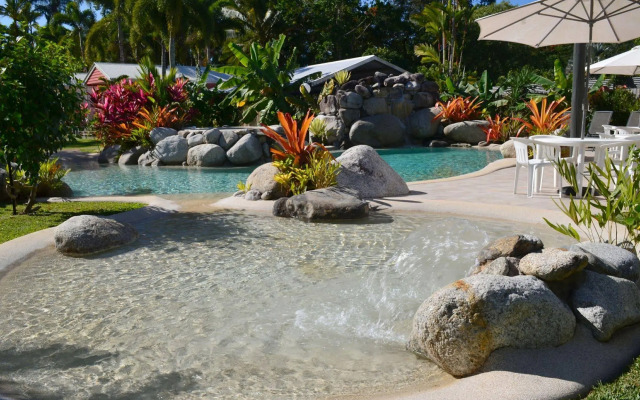 Mossman Resort Holiday Villas