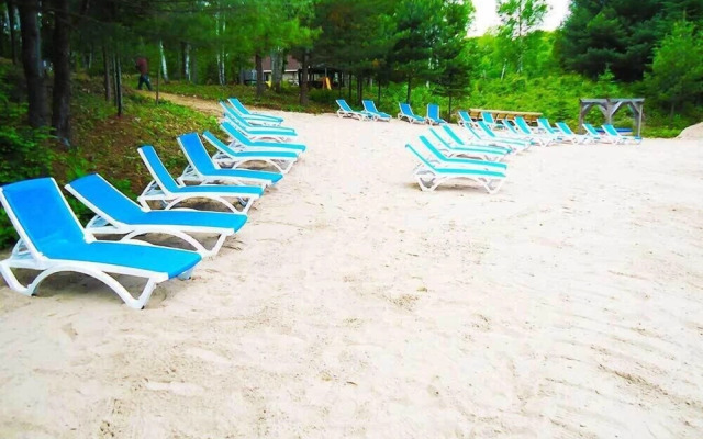 Footprints Resort