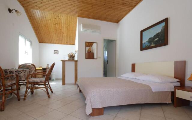 Apartment Grozdana - 5m from beach