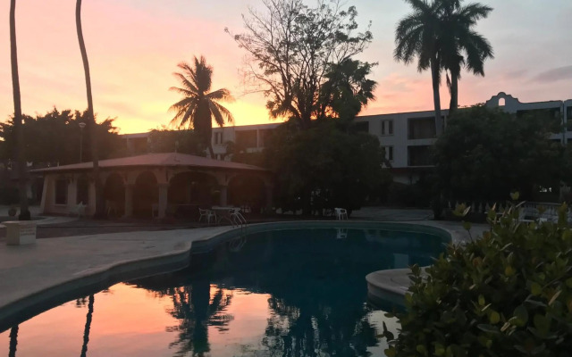 Las Hamacas