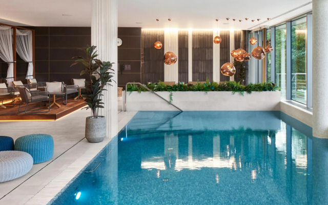 Crystal House Suite Hotel & SPA