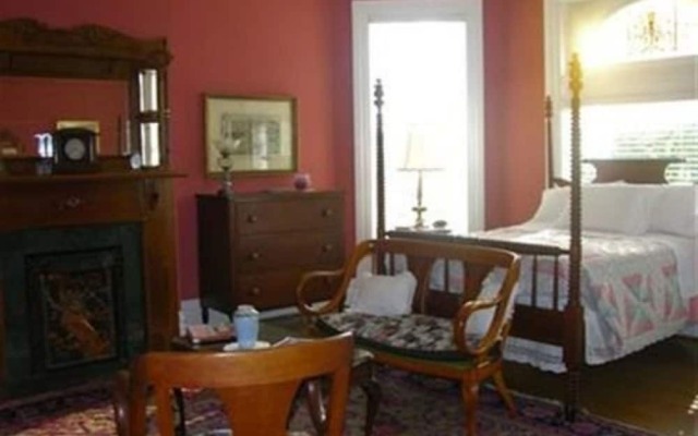 Ruby Lodge at Spring Lake Woods