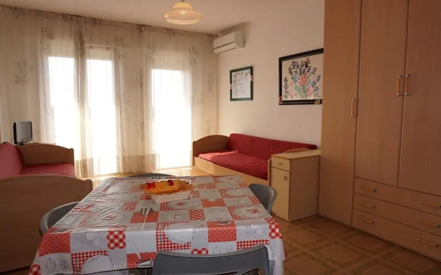 Cozy Studio With Balcony-beahost