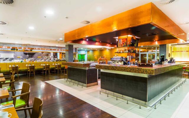 Courtyard By Marriott Pilsen