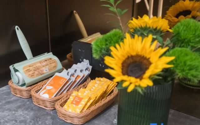 Orange Hotel (Jinan Baotu Spring Shop)