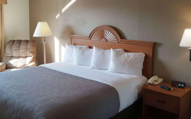 Quality Inn Huntington University Area