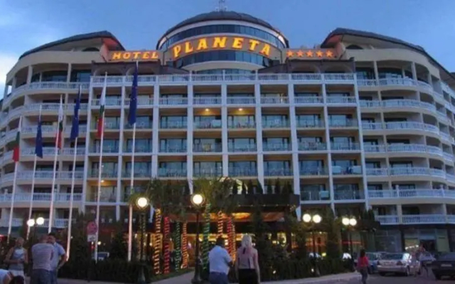 Studio Planeta
