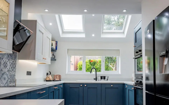 Exquisite renovation in central location