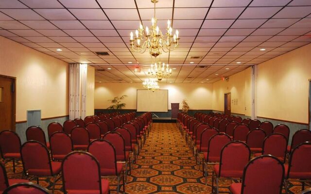 Howard Johnson Inn Tampa Ybor City