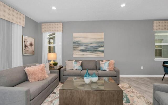 Private Pool Villa W/pool Table, On-site Waterpark