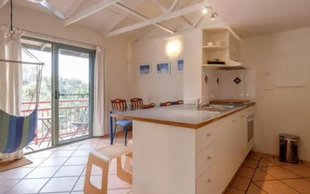 16 Pt Lookout Beach Resort