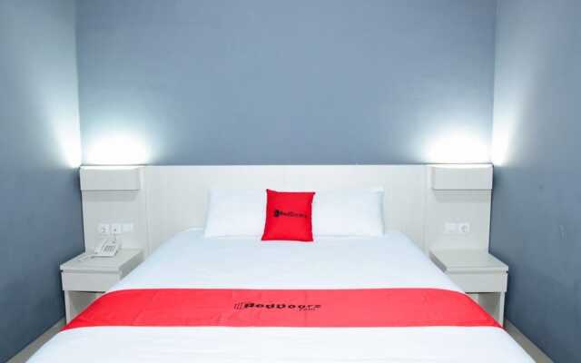 RedDoorz Syariah near Puro Pakualaman Palace