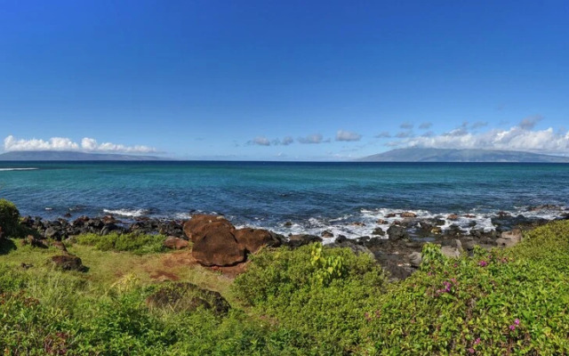 Polynesian Shores 113 by RedAwning