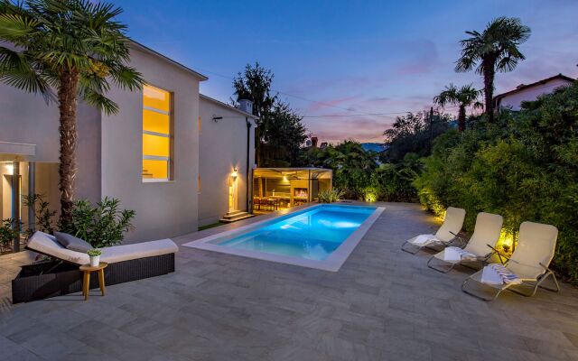 Pool & Wellness Vila Lovran