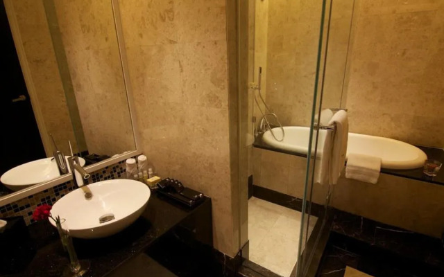 Sam Suite D´Perdana