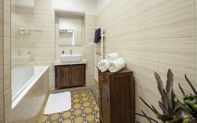Old Town - Dusni Apartments