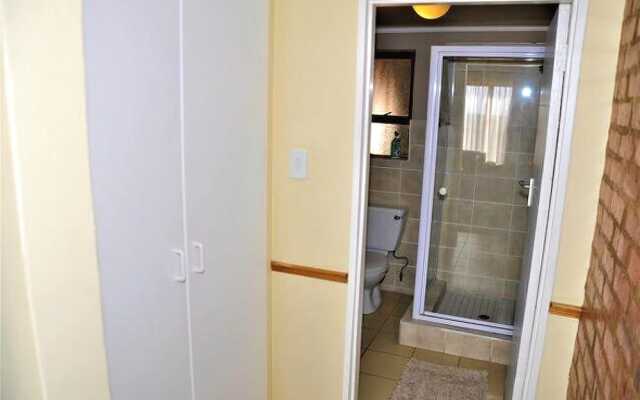 Midrand Bachelor Apartment