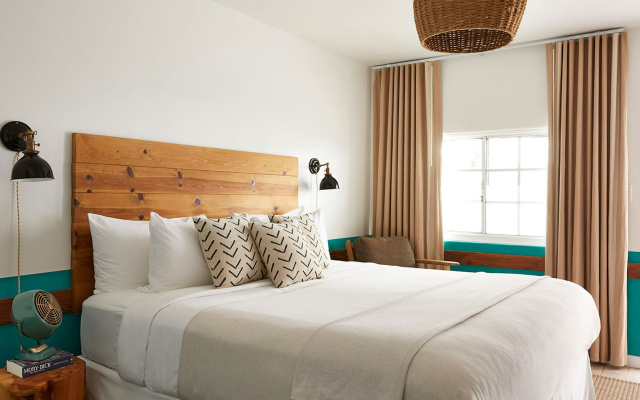 Cambria Beach Lodge