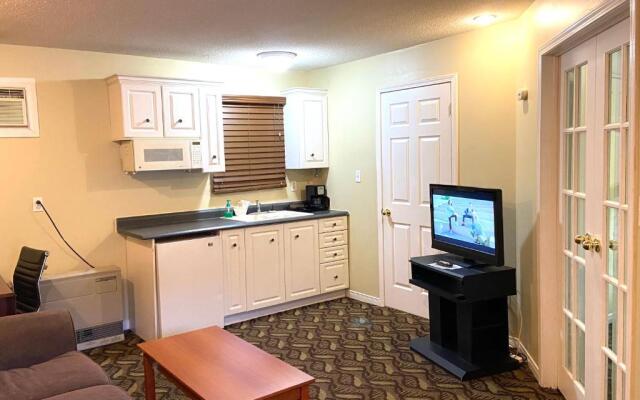 Lakeshore Suites