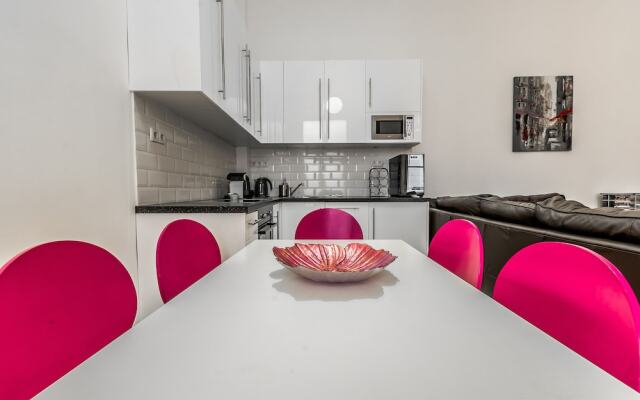 Mahler apartment in VI Terézváros with WiFi.