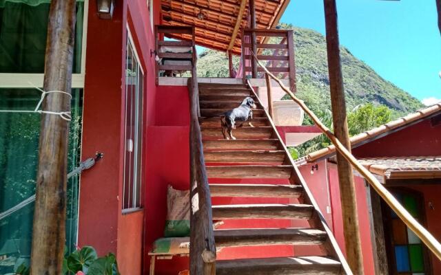 Apartamento e ou Kitnet na serra