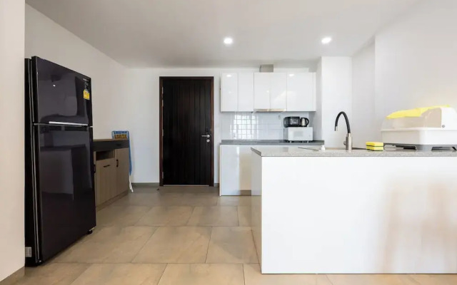 Urban Village Condo by Soben Homes